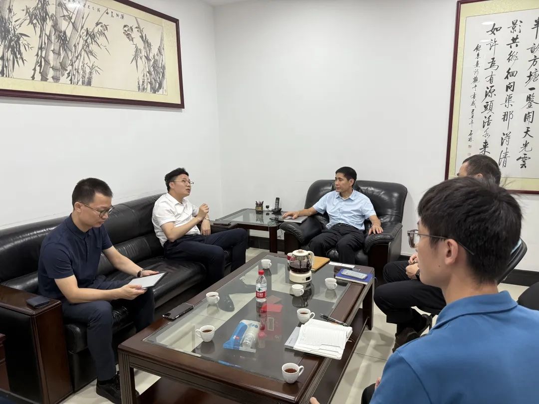 方圆标志认证集团广东有限公司总经理张耿彬一行到访东莞市市场监督管理局